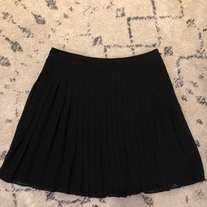 Black pleated skirt